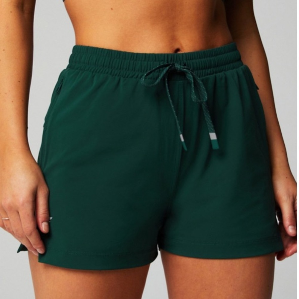 COPY - Fabletics 1 3 short